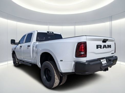 New 2026 RAM 3500 Tradesman AWD/4WD image 6