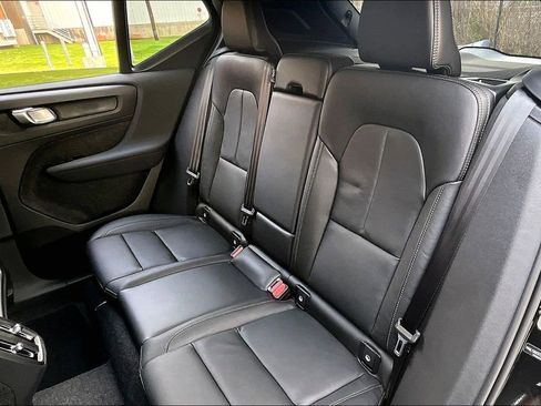 New 2026 Volvo XC40 B5 Plus AWD/4WD image 29