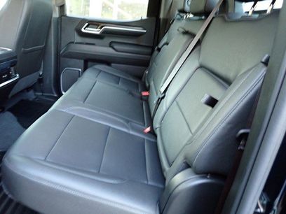 Certified 2022 GMC Sierra 1500 SLT w/ SLT Convenience Package