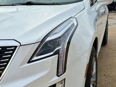 Used 2022 Cadillac XT5 Premium Luxury FWD image 10