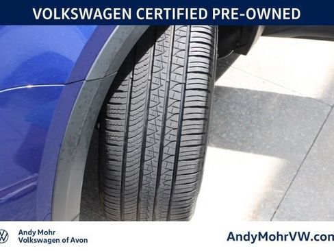 Used 2023 Volkswagen Taos SEL AWD/4WD image 13