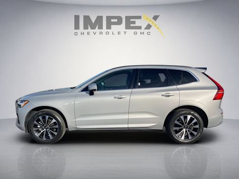 Used 2023 Volvo XC60 B5 Core w/ Protection Package Premier AWD/4WD image 2