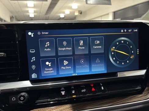 Used 2024 Chevrolet Silverado 2500 LT image 19