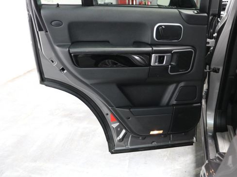 Used 2011 Land Rover Range Rover Supercharged AWD/4WD image 70