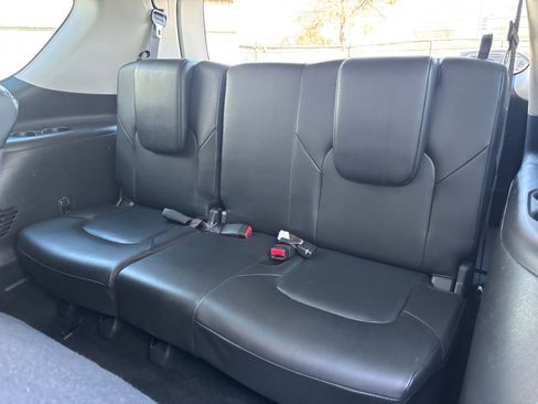 Used 2023 Nissan Armada SL image 31