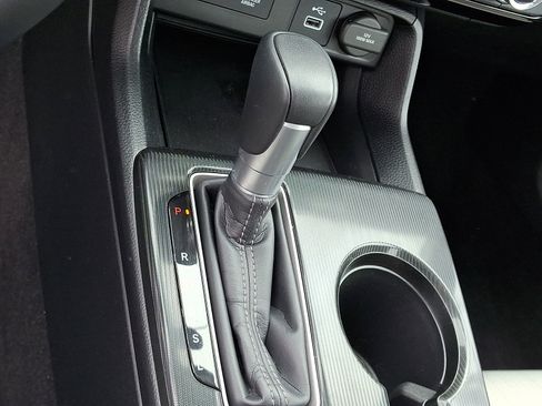 Used 2024 Honda Civic EX image 17