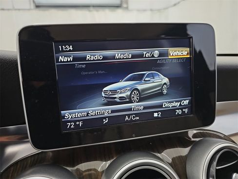 Used 2015 Mercedes-Benz C 300 Sedan image 23