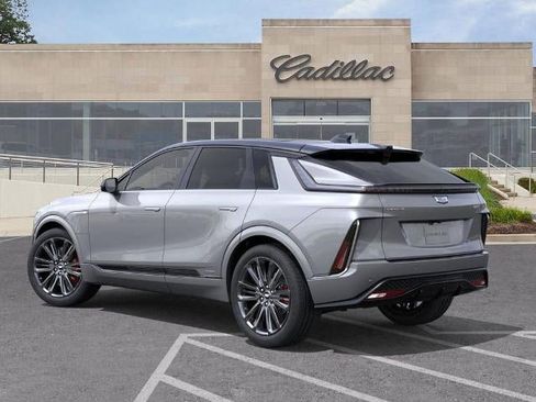New 2026 Cadillac Lyriq V AWD/4WD image 3