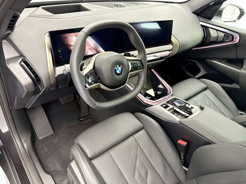 Used 2025 BMW X3 xDrive30i w/ Premium Package AWD/4WD image 9