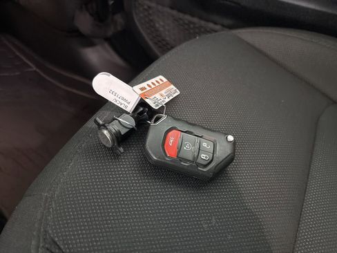 Used 2023 Jeep Wrangler Sport image 17