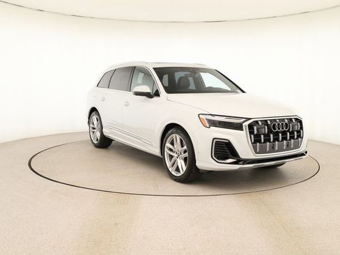 New 2025 Audi Q7 3.0T Premium Plus image 10