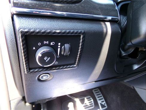 Used 2018 Jeep Grand Cherokee Limited w/ Luxury Group II AWD/4WD image 5