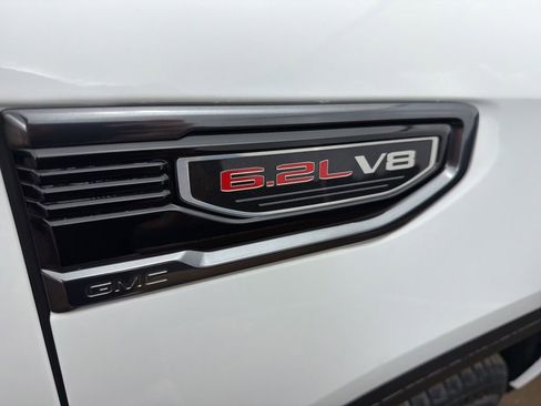 Used 2023 GMC Sierra 1500 AT4 w/ AT4 Preferred Package AWD/4WD image 37