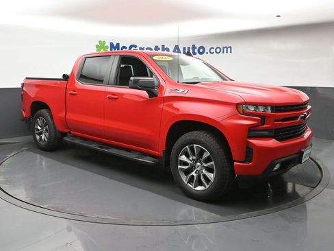 Used 2021 Chevrolet Silverado 1500 RST w/ Convenience Package II AWD/4WD image 2