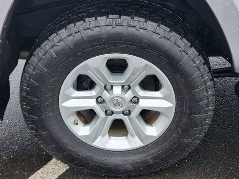 Used 2020 Toyota 4Runner SR5 Premium w/ Moonroof Package image 12