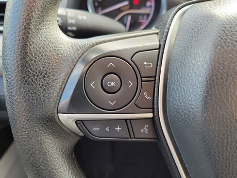 Used 2022 Toyota Camry LE image 26