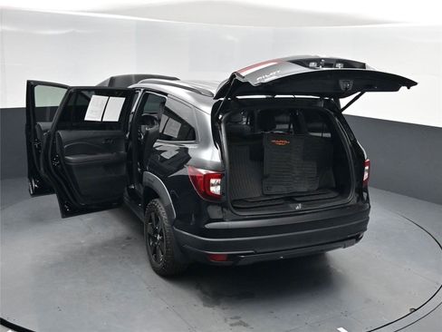 Used 2022 Honda Pilot TrailSport image 15