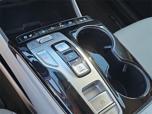 Used 2023 Hyundai Tucson Limited image 30