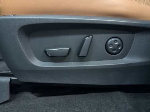 New 2026 INFINITI QX60 Autograph w/ Dark Cargo Package image 15