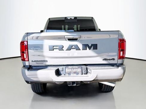 New 2026 RAM 2500 Laramie AWD/4WD image 6