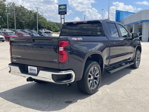 Used 2023 Chevrolet Silverado 1500 LT AWD/4WD image 4