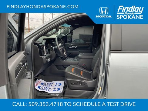 Used 2024 GMC Sierra 3500 AT4 w/ AT4 Premium Plus Package image 11