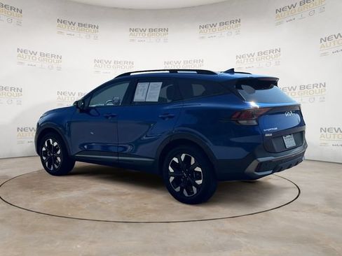 Used 2023 Kia Sportage X-Line AWD/4WD image 3