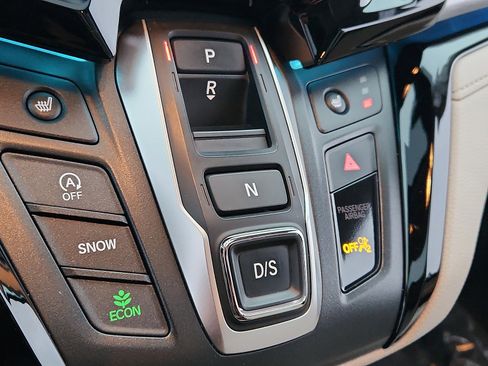 Used 2025 Honda Odyssey Touring image 15