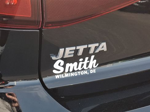 Used 2016 Volkswagen Jetta S image 28