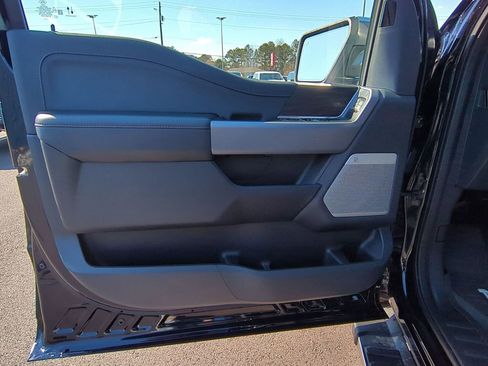 Used 2025 Ford F150 Lariat w/ Equipment Group 501A Mid image 12