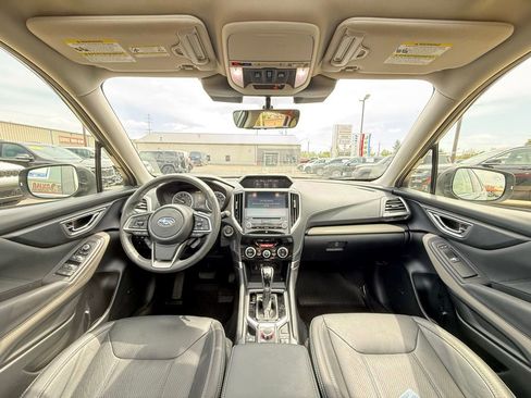 Used 2022 Subaru Forester Limited AWD/4WD image 16