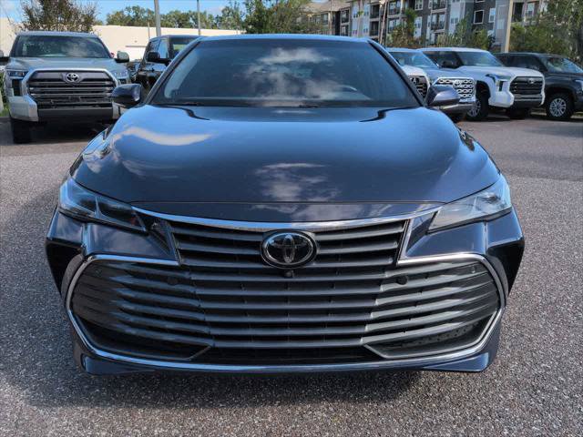 Certified 2019 Toyota Avalon Limited w/ Advanced Safety Package FWD image 9