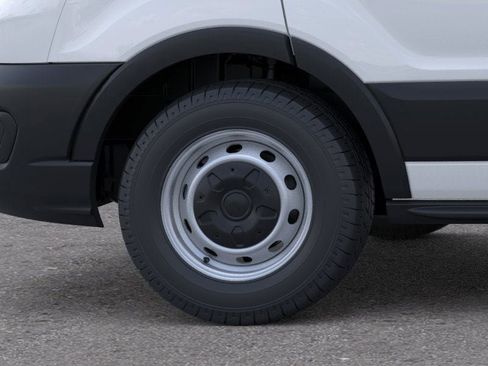 New 2025 Ford Transit 250 XL image 19
