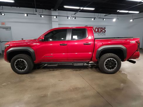 New 2026 Toyota Tacoma TRD Off-Road image 4