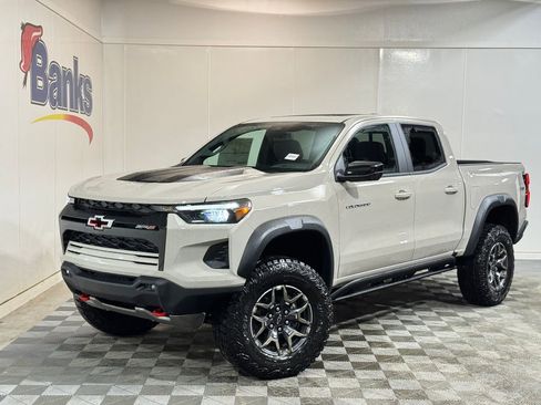 New 2026 Chevrolet Colorado ZR2 AWD/4WD image 2