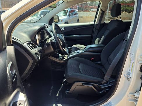 Used 2016 Dodge Journey Crossroad FWD image 20