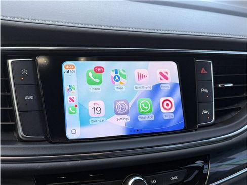 Used 2022 Buick Enclave Premium image 53