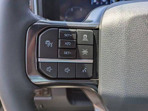 New 2026 Ford F350 Platinum w/ FX4 Off-Road Package AWD/4WD image 19