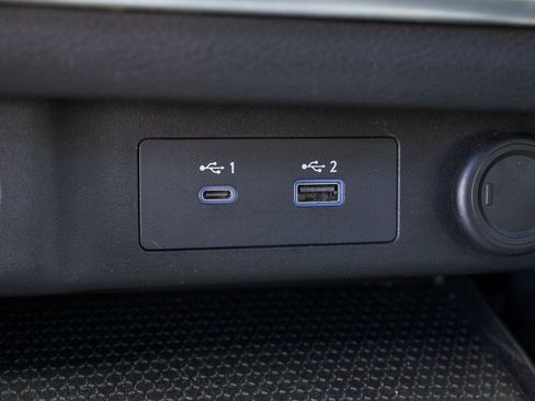 Used 2023 Nissan Rogue SV w/ SV Premium Package image 26