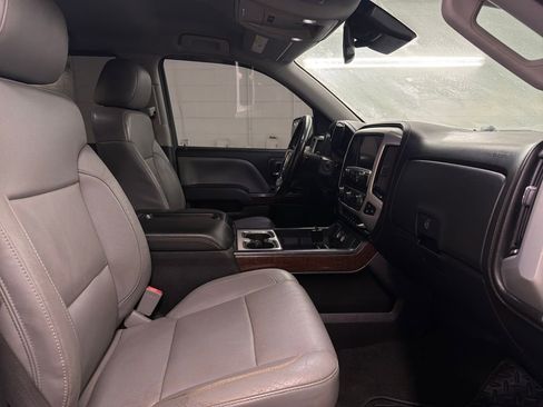 Used 2014 GMC Sierra 1500 SLT w/ SLT Crew Cab Value Package image 25