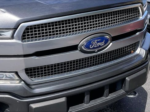 Used 2019 Ford F150 Platinum w/ Equipment Group 701A Luxury image 29