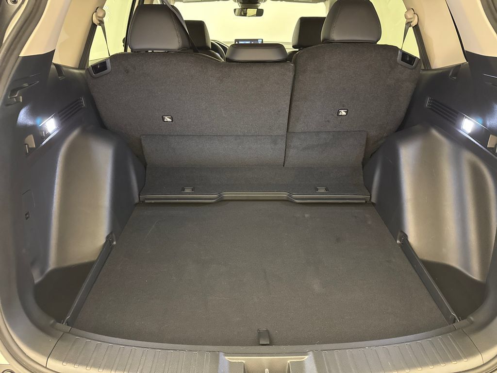 Used 2026 Honda CR-V EX-L image 12