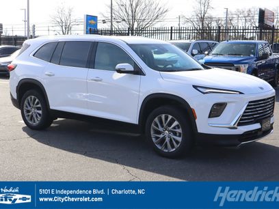 Used 2026 Buick Enclave Preferred w/ LPO, Floor Liner Package