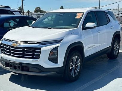 Used 2025 Chevrolet Equinox LT