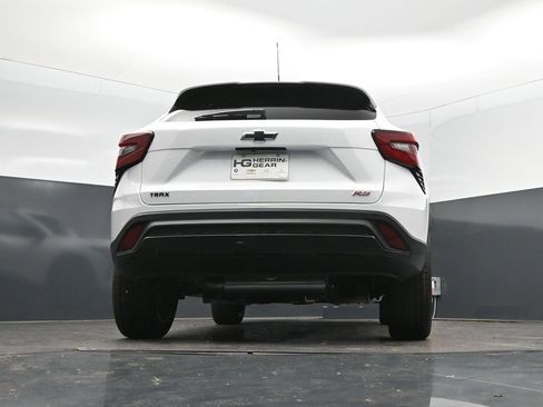 New 2026 Chevrolet Trax RS FWD image 43