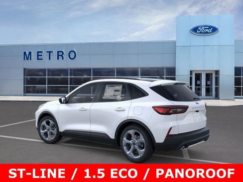 New 2025 Ford Escape ST-Line w/ Cold Weather Package image 5