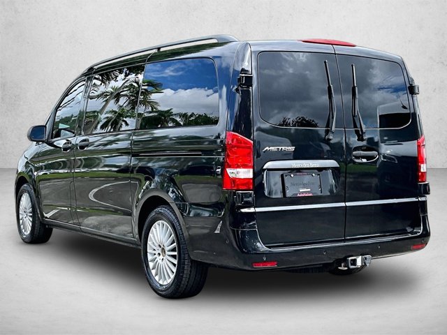 Used 2018 Mercedes-Benz Metris Passenger image 13