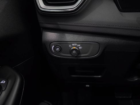 Certified 2025 Chevrolet TrailBlazer LT AWD/4WD image 23