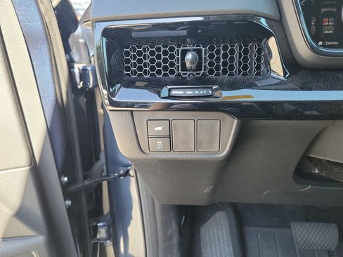 Used 2025 Honda CR-V EX-L image 26
