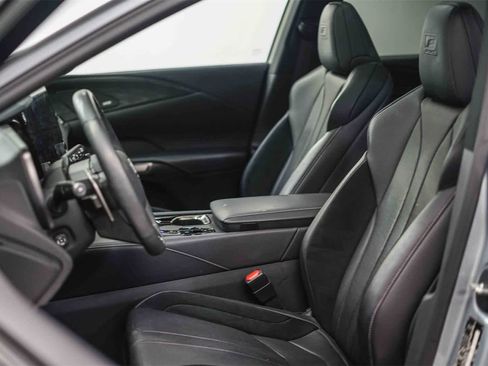 Used 2023 Lexus RX 500h F Sport image 19